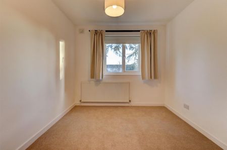 2 BED Apartment To rent - Photo 4