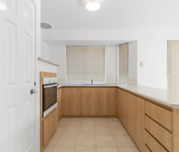 Great Family Home In Secure Complex! - Photo 3