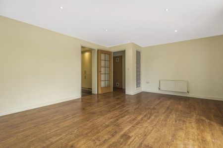 Meadowcourt Road, London, SE3 - Photo 4