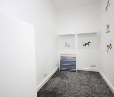 South Barrwood Road, Kilsyth, G65 - Photo 3