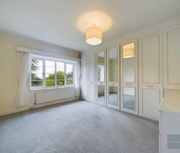 Priory Park, Bradford-On-Avon, BA15 - Photo 5