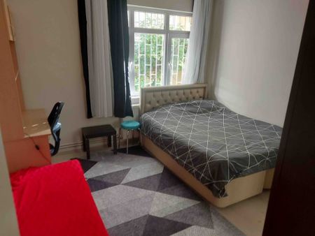 Garsoniera de inchiriat in zona Rahova - Fotografie 3