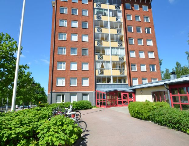 Magister Löfs väg 8 - Photo 1