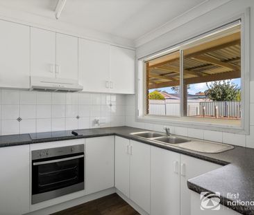 QUALITY THREE BEDROOM HOME - Photo 5
