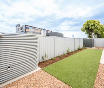 3 Bedroom Newly Built Private Unit - Photo 4