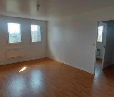 Résidence "Le Champs de Mars" : 2 pièces lumineux au dernier étage ... - Photo 3