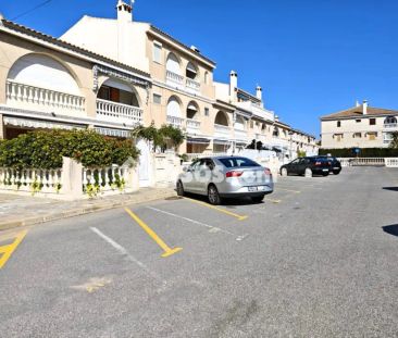 Casa en alquiler en Calle de Araceli, cerca de Avinguda de Vicente ... - Photo 1