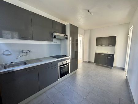 Location Appartement 3 pièces 77m² STRASBOURG 67200 - Photo 3