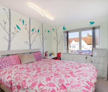 3 bedroom apartment to rent - Photo 2