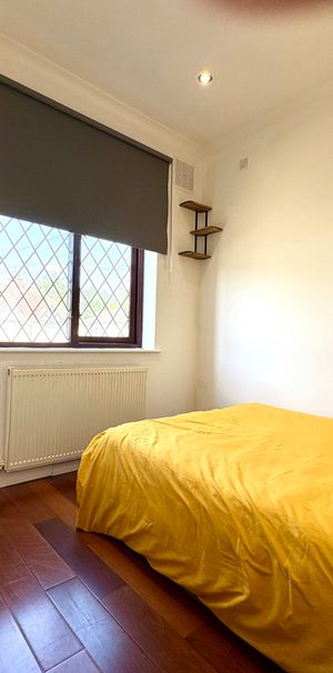 Ferrers Avenue, West Drayton - Photo 1