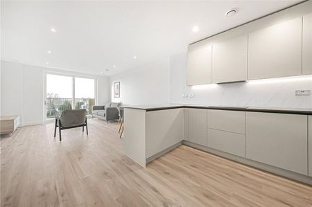 Batchford House, London, SE3 - Photo 4