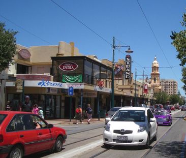 Furnished - Single Story Walk to the Bay - Photo 2