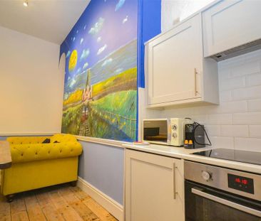 1 bedroom apartment to rent - Photo 2
