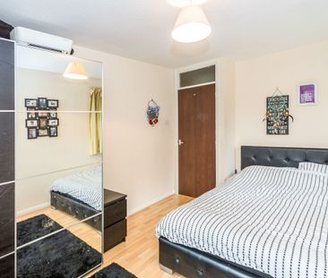 2 bedroom house to rent - Photo 2