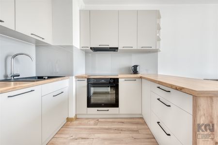 Łódź, Śródmieście, Senatorska - Photo 4