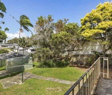 Three Bedroom Home - Photo 5