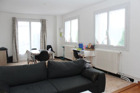 Location Appartement 3 pièces 69m² DECIZE 58300 - Photo 2