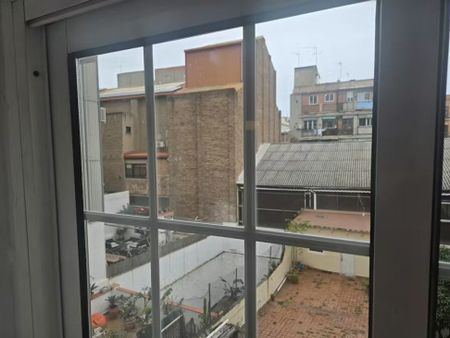 Carrer Gran de Gràcia, Barcelona, Catalonia 08012 - Photo 3