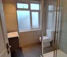 1 bedroom property to rent in London - Photo 6