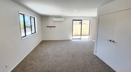 BRAND NEW THREE BEDROOM - Photo 5