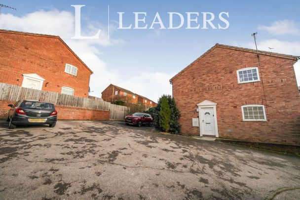 1 bedroom maisonette to rent Felton Close, LU2 - Photo 1