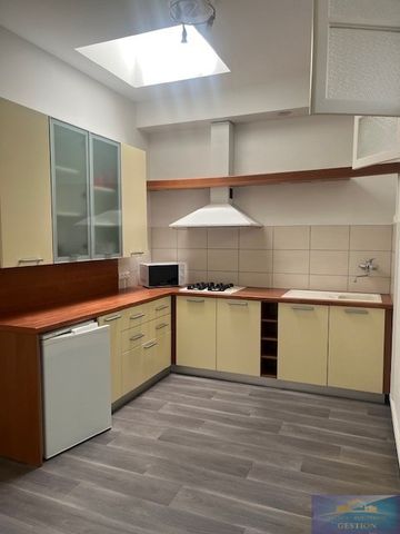 Location Maison 3 pièces 55m² LOURDES 65100 - Photo 3
