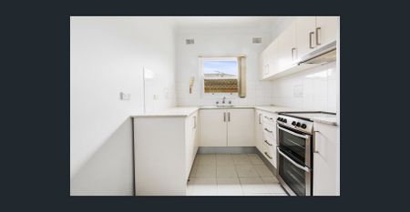 Apartment in the heart of Bexley - Photo 5