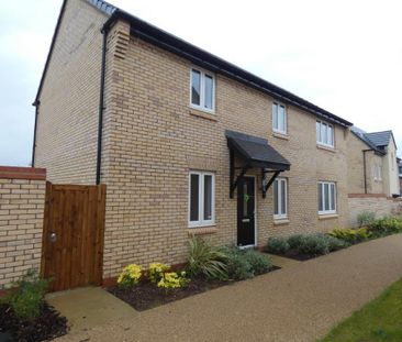 2 bedroom coach house to rent - Photo 4