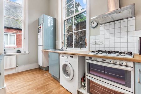 Bennett Park, London, SE3 - Photo 4