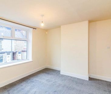 3 bedroom house to rent - Photo 3