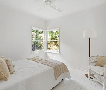 Three-Bedroom Coastal Escape in the Heart of Avalon - Photo 3