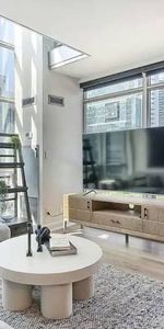 High-End 2Bdr Loft in Downtown – Huge Windows & Modern Elegance! - Photo 4