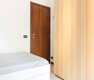 Via Mecenate, Milan, Lombardy 20138 - Photo 2