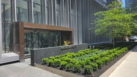 For Lease - 50 Charles Street Unit# 3405, Toronto, Ontario - Photo 3