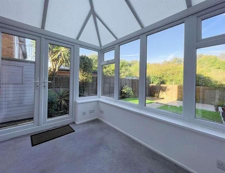 Wentworth Way, St. Leonards, TN38 - Photo 4