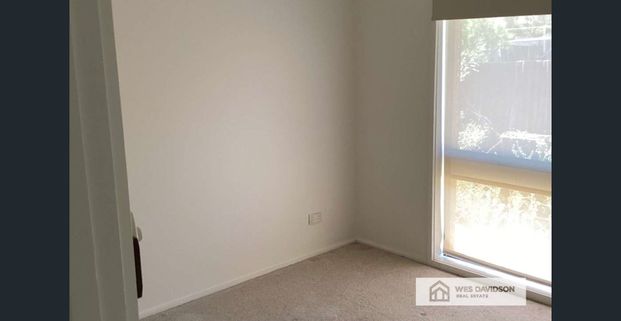 Central Living - Photo 1