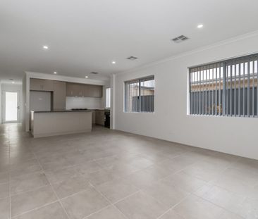 Brand New Family Home in the Heart of Baldivis - Photo 2
