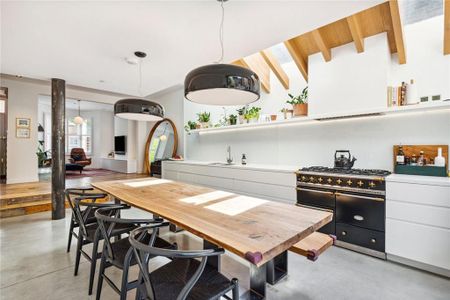 4 bedroom terraced house to rent - Photo 5