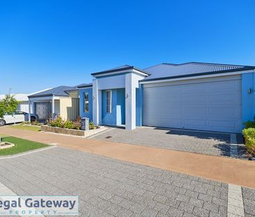 31 Birch Road, AUBIN GROVE WA 6164 - Photo 2