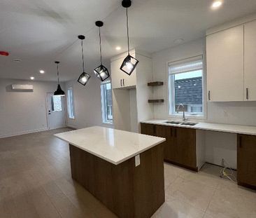 Luxueux, neuf et grand 4 1/2 St-Hyacinthe - Photo 1