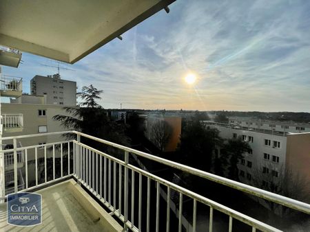 Location Appartement 2 pièces 48m² JOUE LES TOURS 37300 - Photo 2