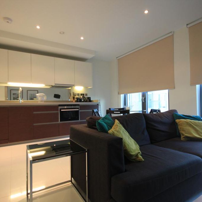 Studio to rent - Photo 1