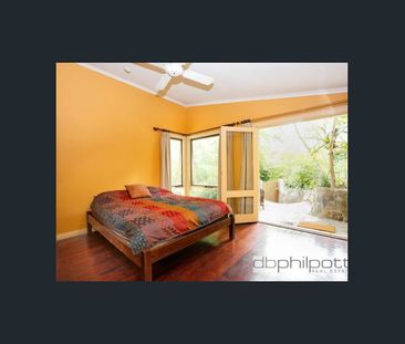 Rare offering on the rental market - Photo 5