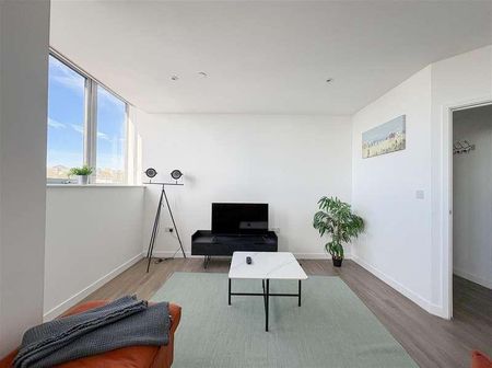 London Road, St. Leonards - Photo 3