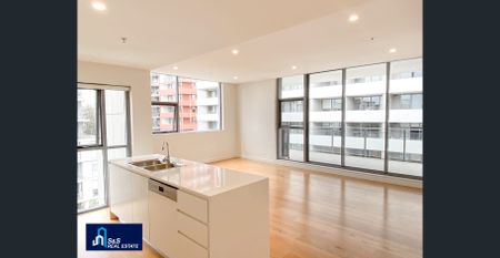 A Prestigious Two Bedroom Apartment - Photo 3