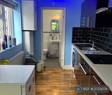 1 bedroom detached house to rent - Photo 5