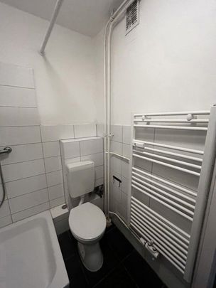 Für Kurzentschlossene: 1-Zimmer Wohnung in zentraler Lage - Photo 1