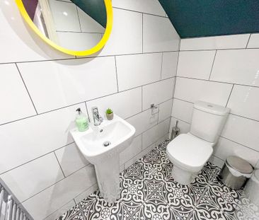 6 bedroom terraced house to rent - Photo 5