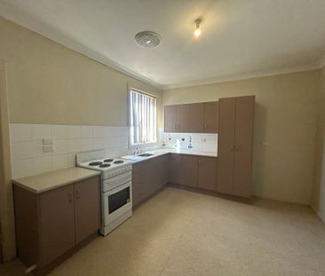 16 Brook Street, Whyalla Stuart - Photo 5