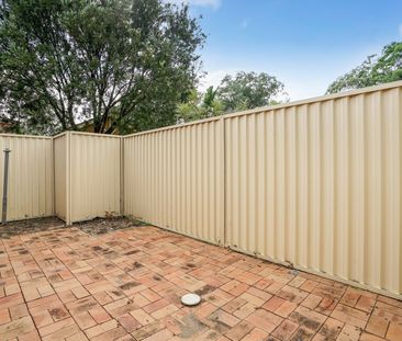 Immaculately Presented Villa in Prime Quakers Hill Location ! - Photo 2